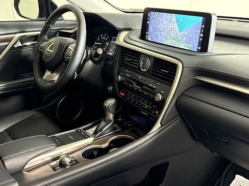 Certified 2022 Lexus RX 350 FWD w/ Premium Package image 31