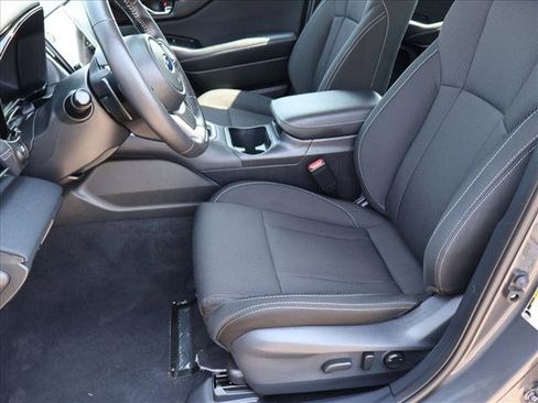 Used 2025 Subaru Legacy Premium AWD/4WD image 17