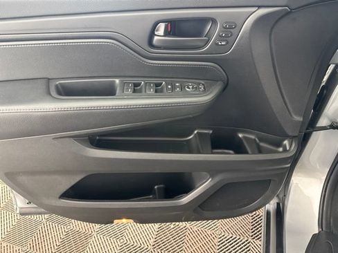 Certified 2025 Honda Odyssey EX-L image 22