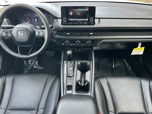 Used 2024 Honda Accord EX image 4