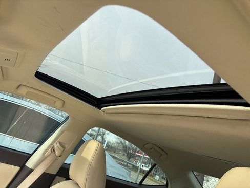 Used 2018 Lexus ES 350 w/ Navigation System Package image 6