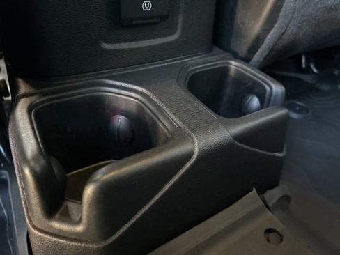 Used 2022 Jeep Wrangler Unlimited Sport w/ Sun And Sound Package image 45