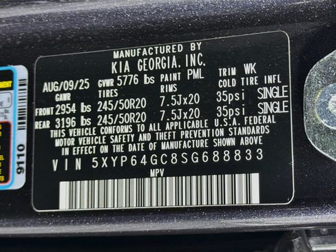 Used 2025 Kia Telluride S FWD image 12