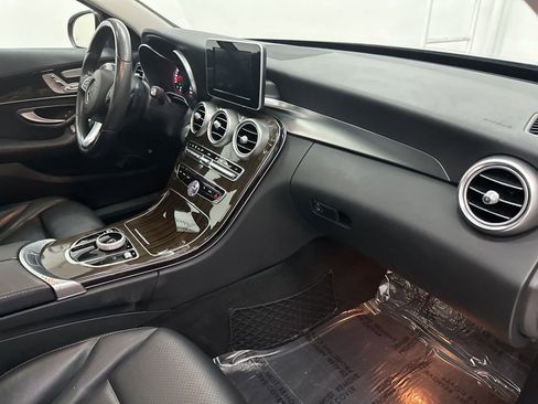 Used 2018 Mercedes-Benz C 300 4MATIC Sedan image 28