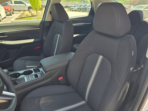 Certified 2026 Hyundai Sonata SE FWD image 12