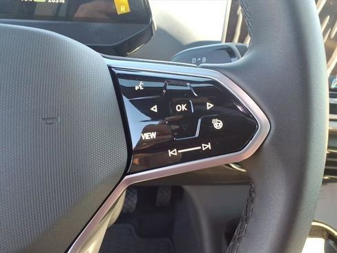 New 2025 Volkswagen ID.4 Pro S RWD image 21