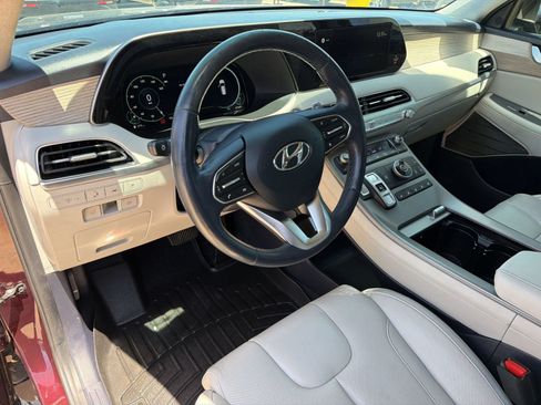 Used 2021 Hyundai Palisade Limited FWD image 4