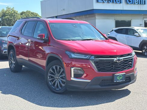 Certified 2023 Chevrolet Traverse RS w/ LPO, Floor Liner Package AWD/4WD image 38