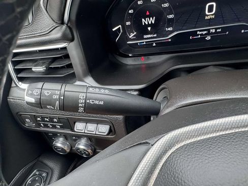 Used 2023 GMC Yukon Denali AWD/4WD image 36