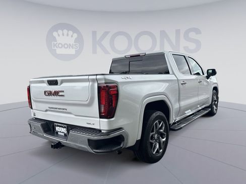 Used 2022 GMC Sierra 1500 SLT w/ SLT Convenience Package AWD/4WD image 7
