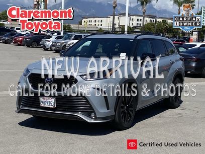 Certified 2025 Toyota Highlander XSE