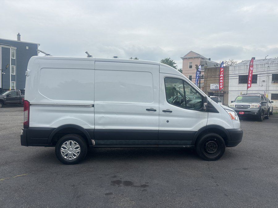 Used 2016 Ford Transit 250 130 Medium Roof w/ Exterior Upgrade Package RWD image 8