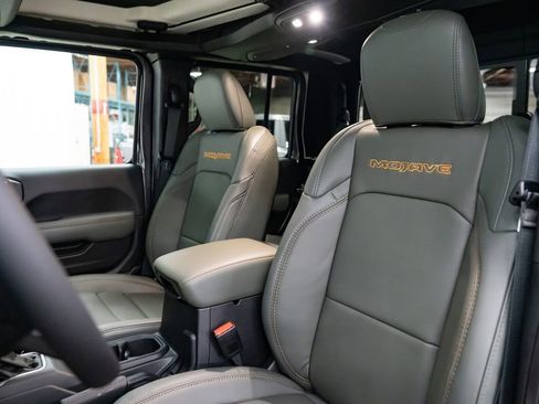 New 2026 Jeep Gladiator Mojave AWD/4WD image 23