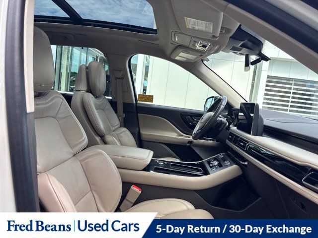 Used 2023 Lincoln Aviator Reserve w/ Equipment Group 201A AWD/4WD image 20