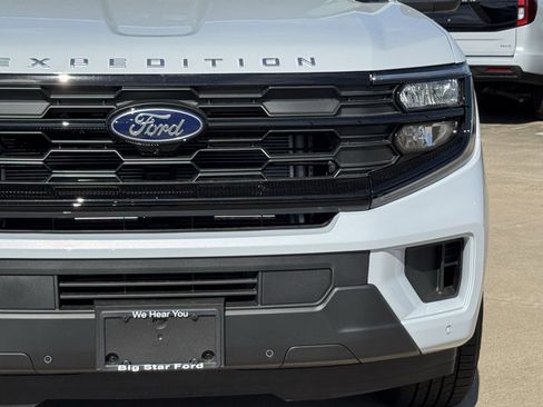 New 2026 Ford Expedition Max Active image 5