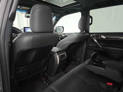 Used 2023 Lexus GX 460 Premium w/ Premium Package AWD/4WD image 27