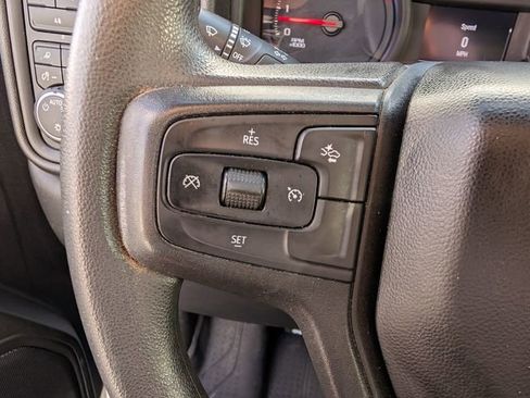 Used 2024 Chevrolet Silverado 2500 Custom w/ Custom Value Package image 33