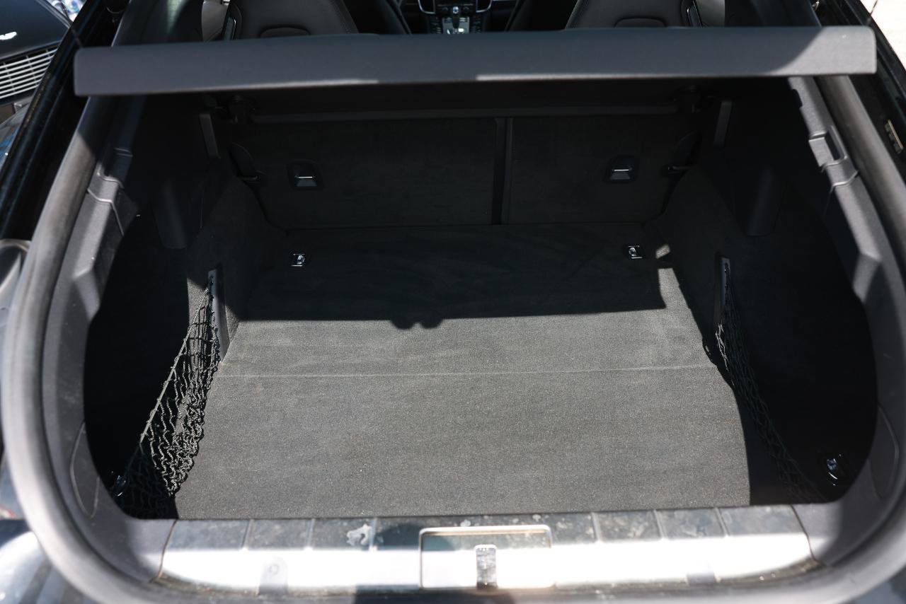 Used 2013 Porsche Panamera image 25