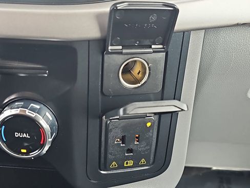 Used 2024 Ford F150 XLT w/ Mobile Office Package image 27