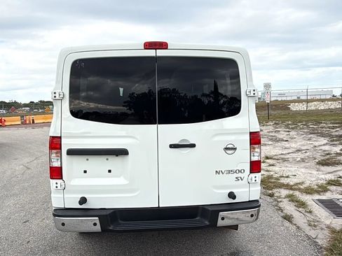 Used 2020 Nissan NV 3500 SV w/ Navigation Package RWD image 4
