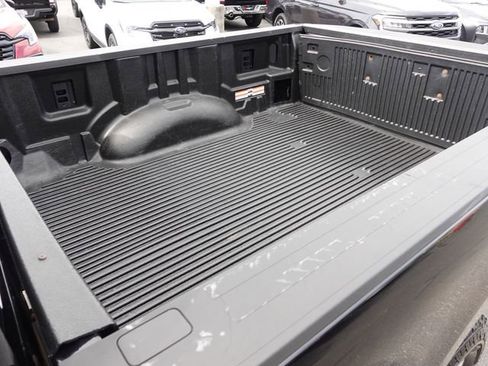 Used 2024 Ford F250 XLT AWD/4WD image 10