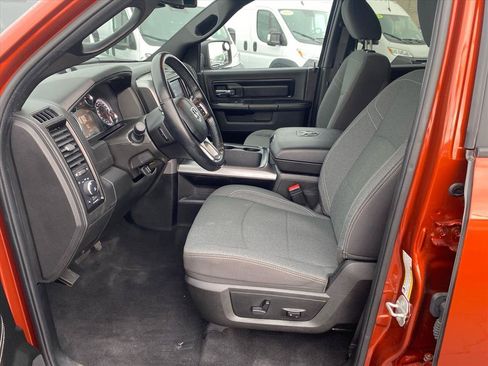 Used 2023 RAM 1500 Warlock AWD/4WD image 9