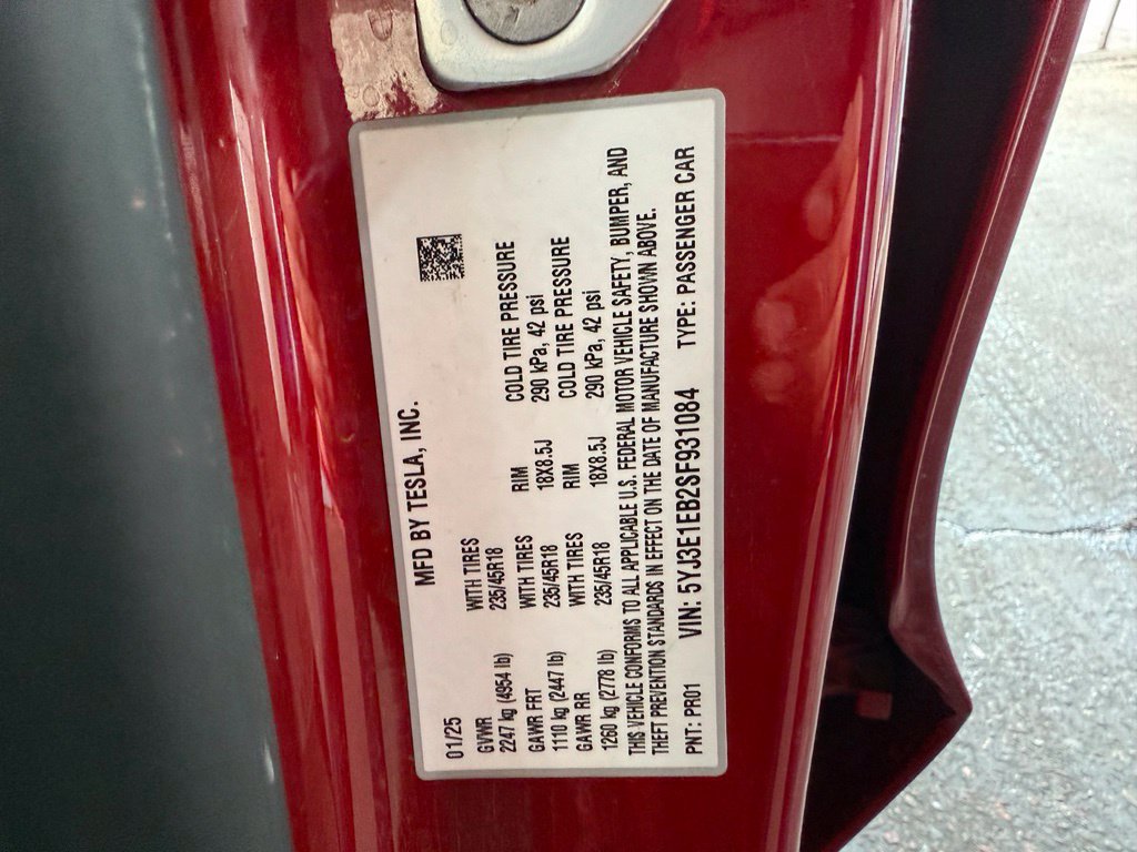 Used 2025 Tesla Model 3 Long Range AWD/4WD image 18