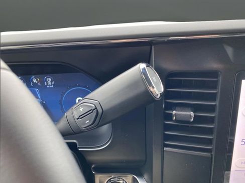 New 2026 Ford F250 Lariat w/ FX4 Off-Road Package image 21