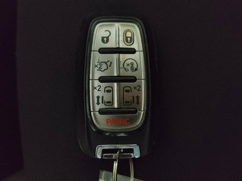 Used 2023 Chrysler Voyager LX FWD image 32