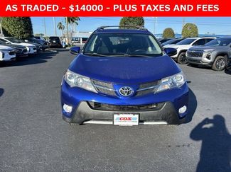 Used 2015 Toyota RAV4 XLE video 2