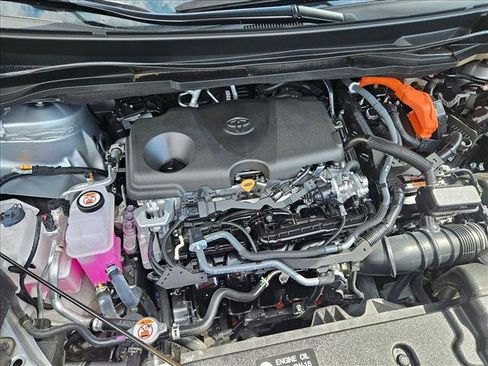 Used 2025 Toyota Sienna Platinum AWD/4WD image 26