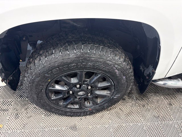 Used 2020 Toyota Tundra SR5 w/ SX Package AWD/4WD image 10