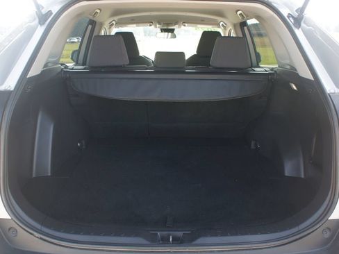 Used 2025 Toyota RAV4 XLE AWD/4WD image 16