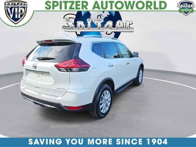 Used 2018 Nissan Rogue SV w/ Premium Package AWD/4WD image 13