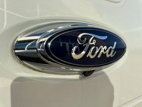 Used 2016 Ford F350 XLT image 5