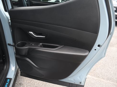 Used 2023 Hyundai Santa Cruz SEL w/ Cargo Package FWD image 19