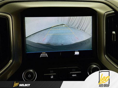 Used 2021 Chevrolet Silverado 1500 LT AWD/4WD image 16