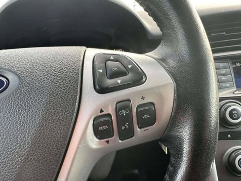 Used 2013 Ford Edge SEL FWD image 23