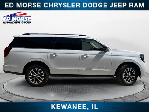 Used 2025 Ford Expedition Max Platinum AWD/4WD image 6