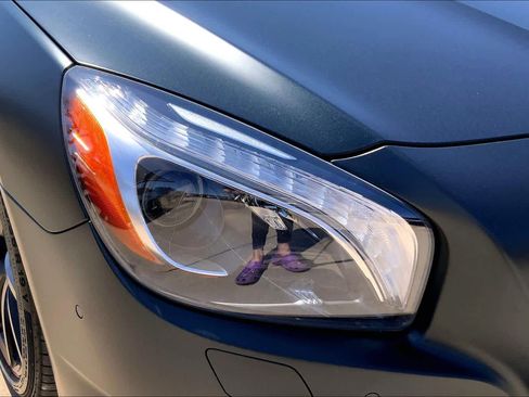 Used 2016 Mercedes-Benz SL 550 image 25