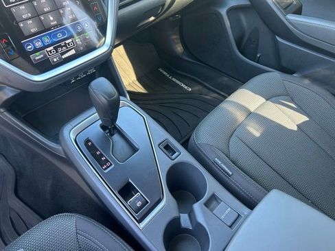 Used 2024 Subaru Crosstrek 2.0i Premium w/ Crosstrek Mirror Package AWD/4WD image 28