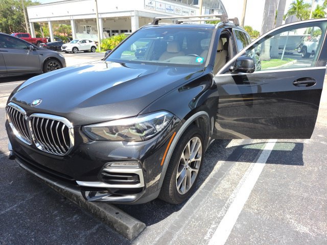 Used 2021 BMW X5 sDrive40i w/ Premium Package 2 RWD image 1