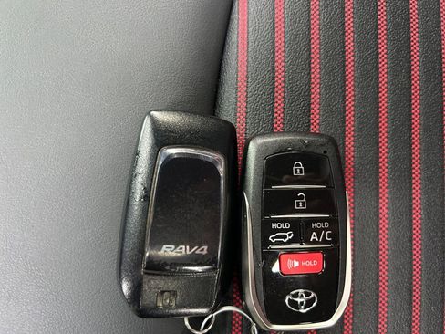 Used 2023 Toyota RAV4 XSE image 33