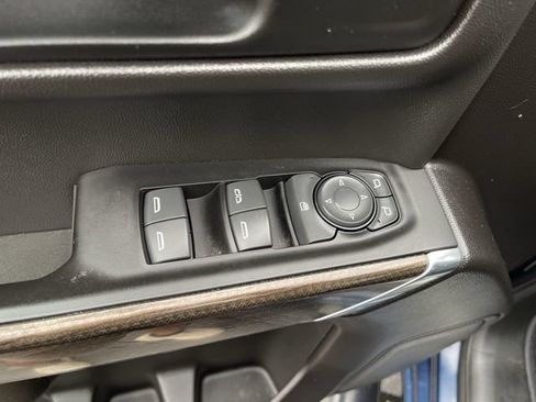 Used 2022 Chevrolet Silverado 1500 RST AWD/4WD image 23