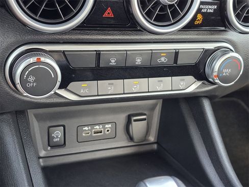 Used 2024 Nissan Sentra SV image 21