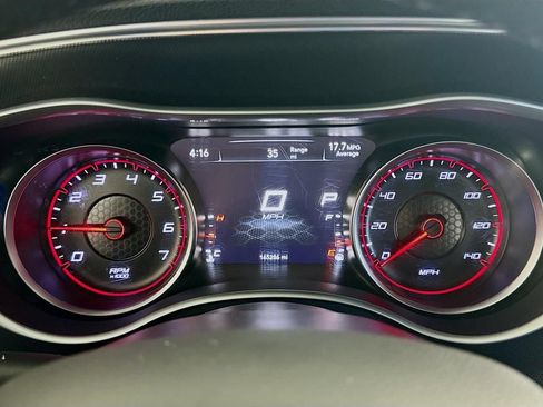 Used 2016 Dodge Charger SXT RWD image 43