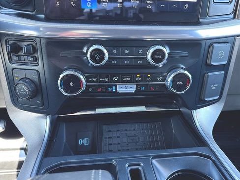Used 2024 Ford F150 Platinum w/ Equipment Group 703A Plus AWD/4WD image 18