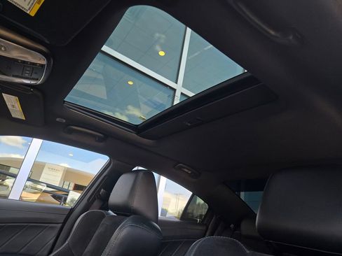 Used 2022 Dodge Charger R/T w/ Plus Group RWD image 22