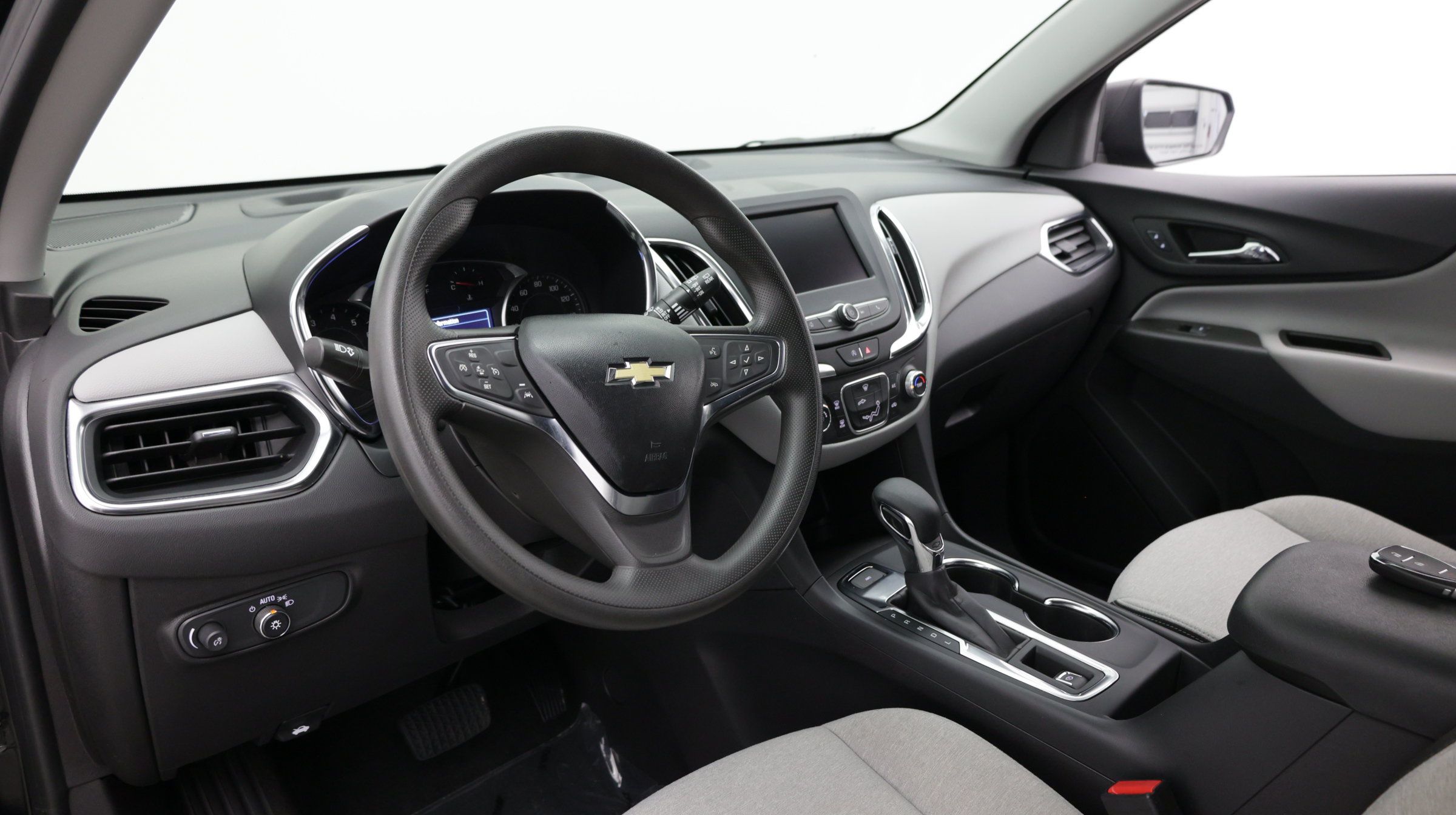 Used 2024 Chevrolet Equinox LS w/ LS Convenience Package AWD/4WD image 13