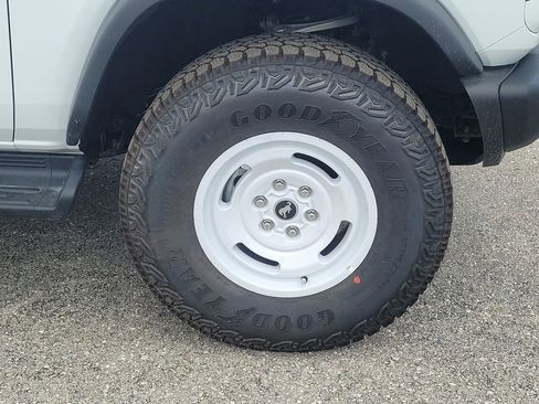 New 2026 Ford Bronco Heritage Edition AWD/4WD image 6